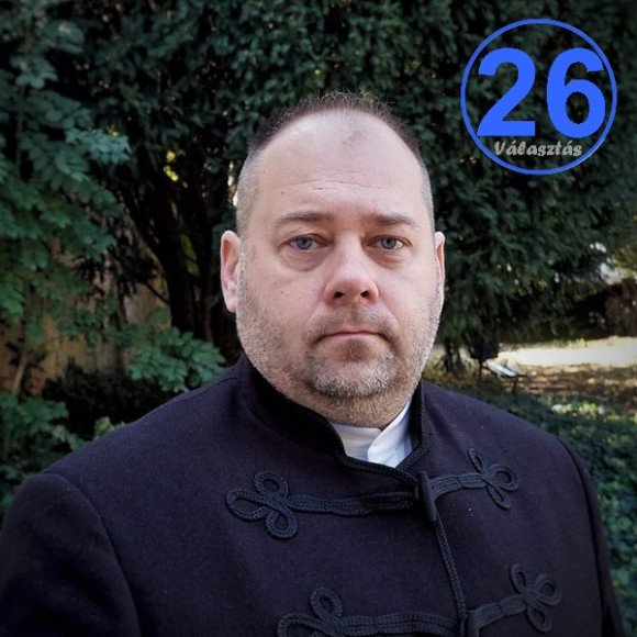 schmidt-roland-mi-hazank-jelolt